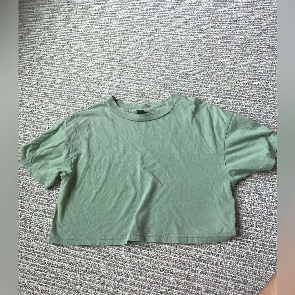 Green Cropped Tee